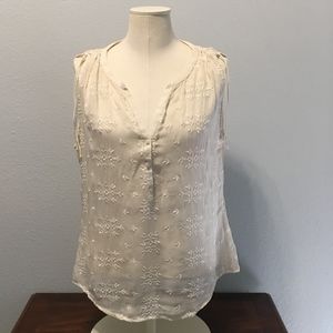 Sleeveless top